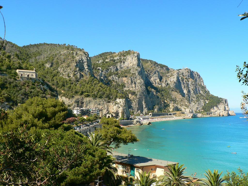 R&B Sterlizia Hotel Finale Ligure Exterior photo